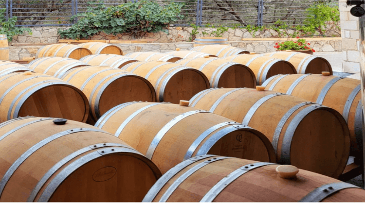 American or French Oak? Differences in Aging and the Sensory Characteristics of Wine